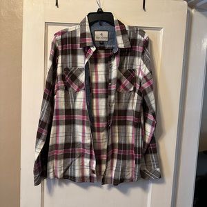 Legendary Whitetails button down flannel